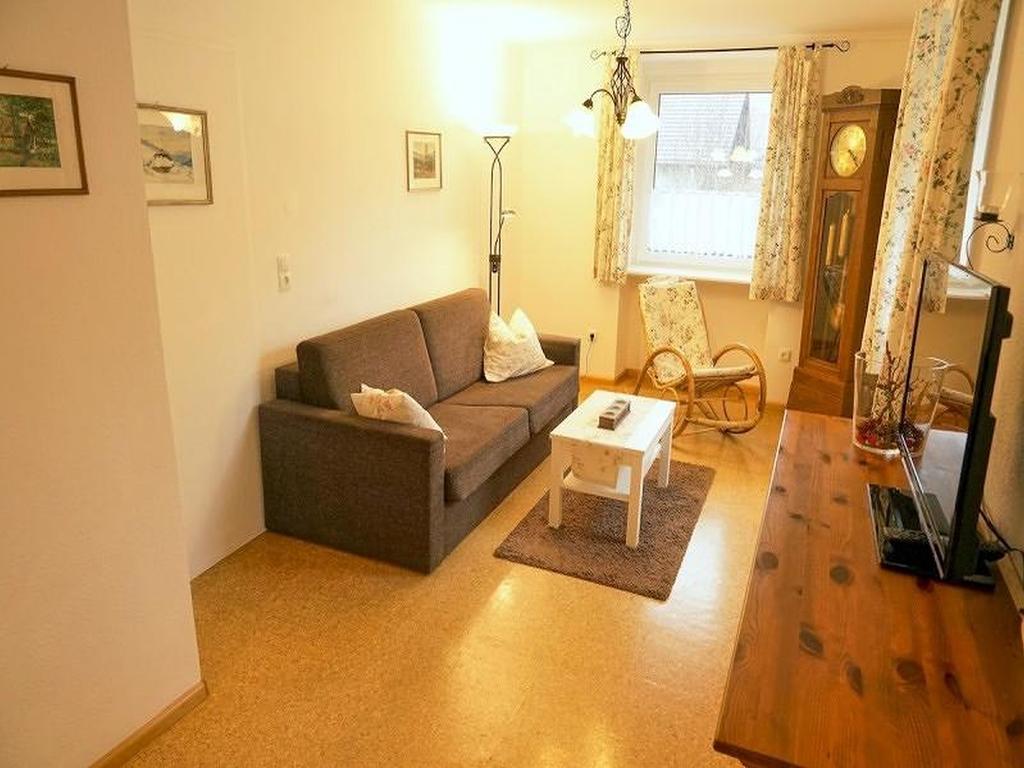 Ferienwohnung Am Eisweiher 티티제-노이슈타트 외부 사진